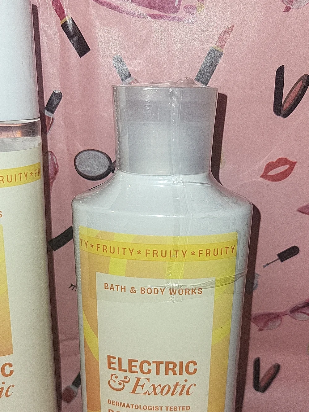 Bath & Body Works 2 Pc. Electric & Exotic Set Mist & Body Wash FS NEW Sealed